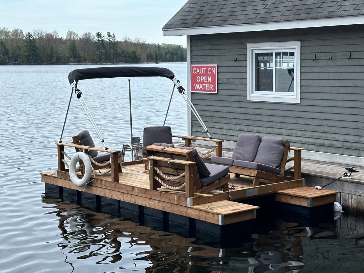 The Captain Supreme Pontoon Dock Boat - Sawmill Structures™