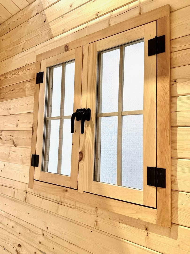 クラブ CABIN Expanded Premium Air-Conditioned Cab line with Ferris ISX